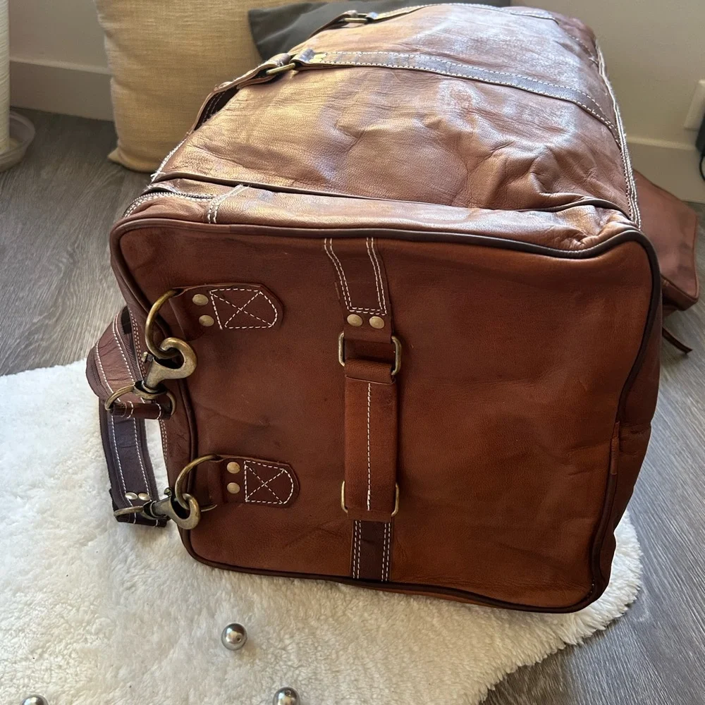 Iltalian Leather bag from Florence Italy classic full